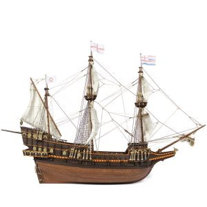 Occre Golden Hind 1:85